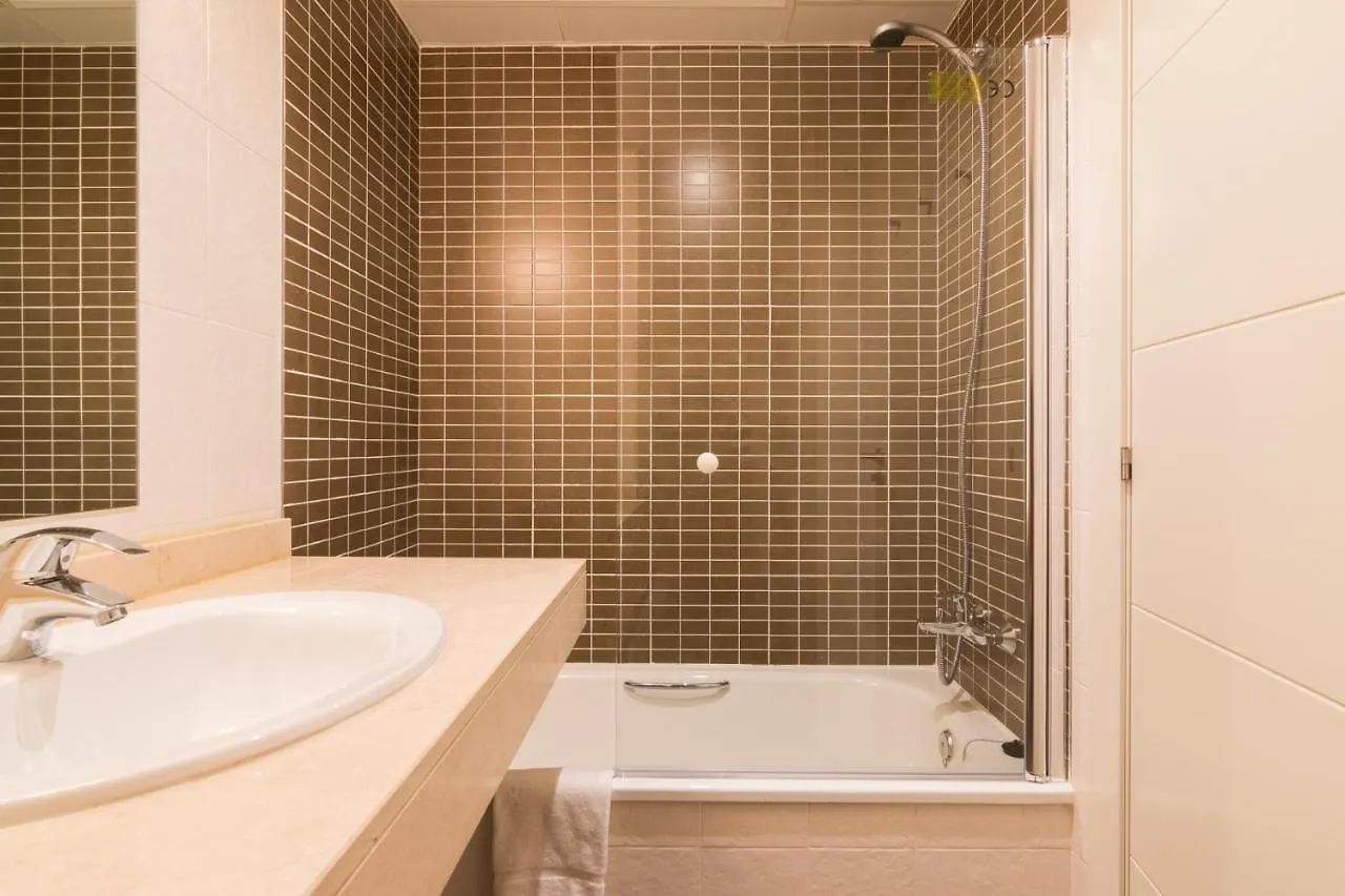 2167-Superb 2 Bedrooms In Luxury Complex With Pool Alcaidesa 0*,